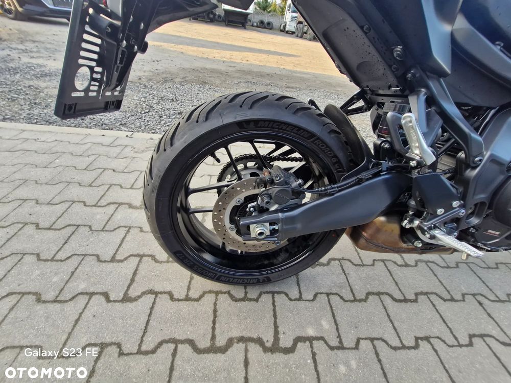 Yamaha MT - 20