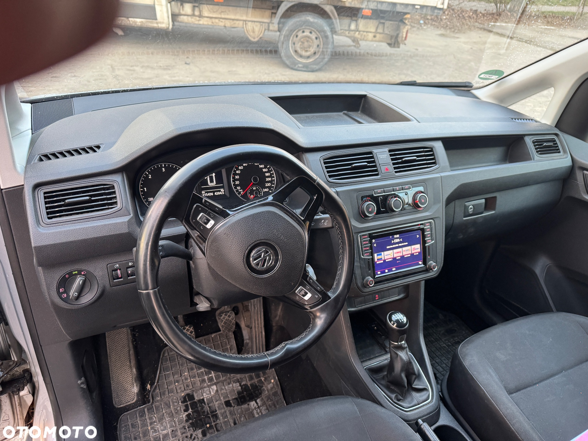 Volkswagen Caddy - 18