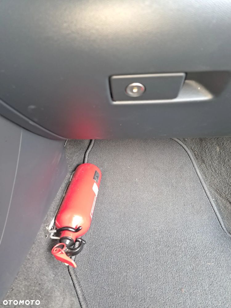 Volvo V60 Cross Country D3 Kinetic - 8