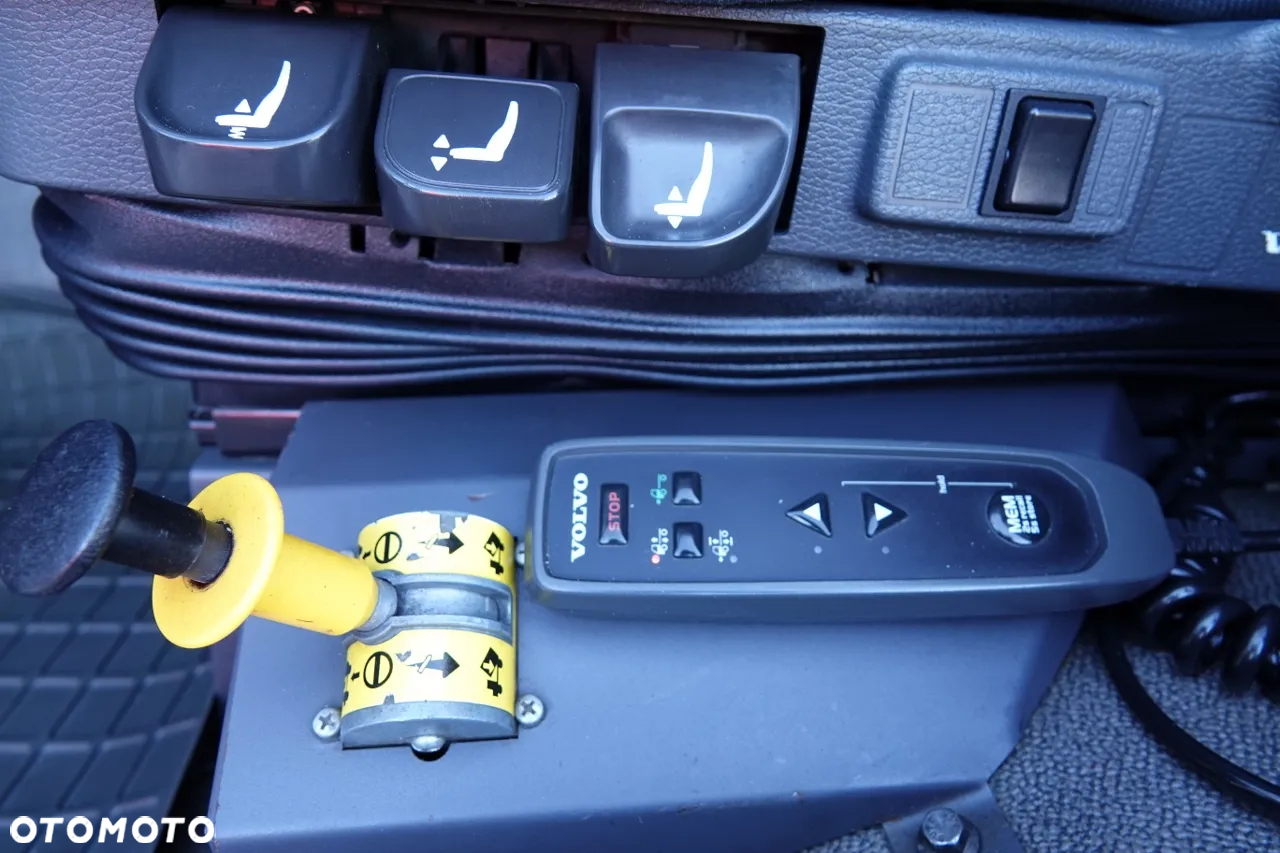 Volvo FM 450 / ADR / HYDRAULIKA /  RETARDER / ALUFELGI / EURO 5 / PO KONTRAKCIE SERWISOWYM - 22