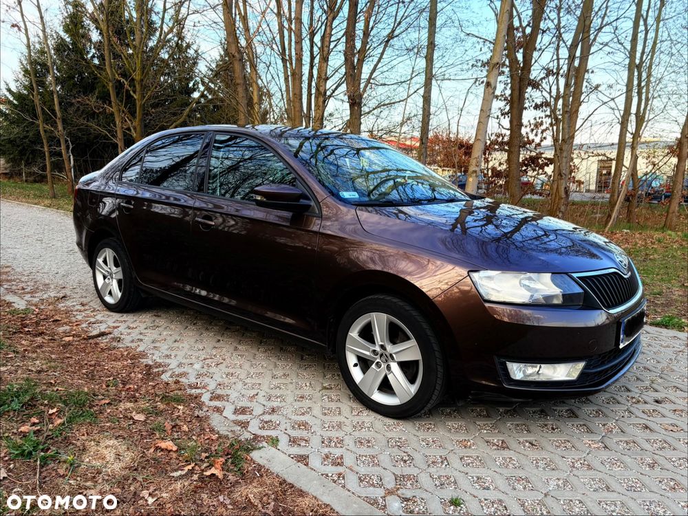 Skoda RAPID 1.2 TSI Ambition - 14