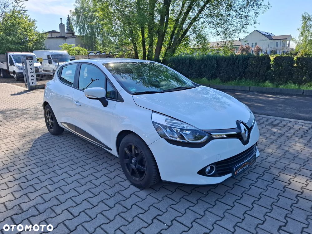 Renault Clio - 2