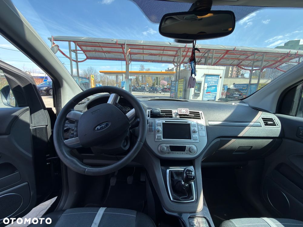 Ford Kuga 2.0 TDCi Titanium - 25