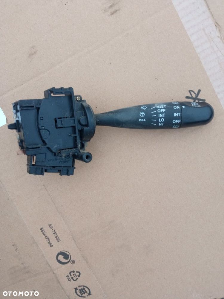 Przełącznik wycieraczek Toyota RAV4 II K11 - 1