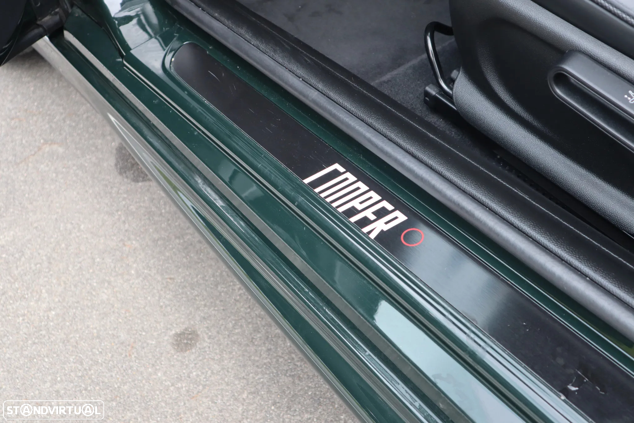 MINI 3 Portas John Cooper Works Plus Auto Desportiva - 21
