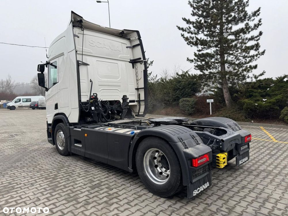 Scania hydraylika Hyva / przód na poduszkach - 4