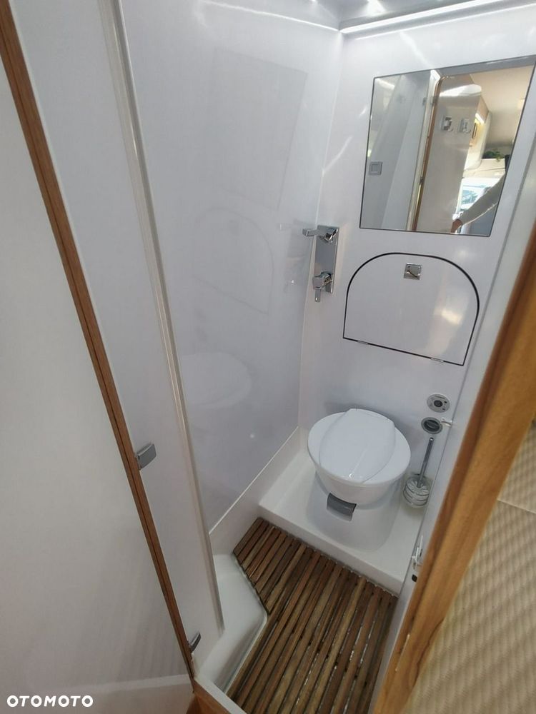 Affinity ONE całoroczny campervan dla czwórki - 18
