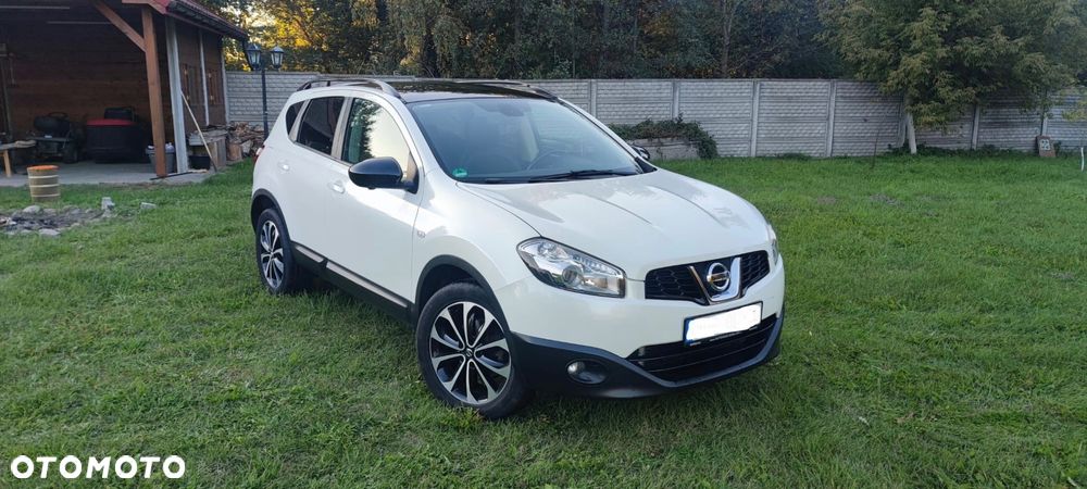 Nissan Qashqai - 1