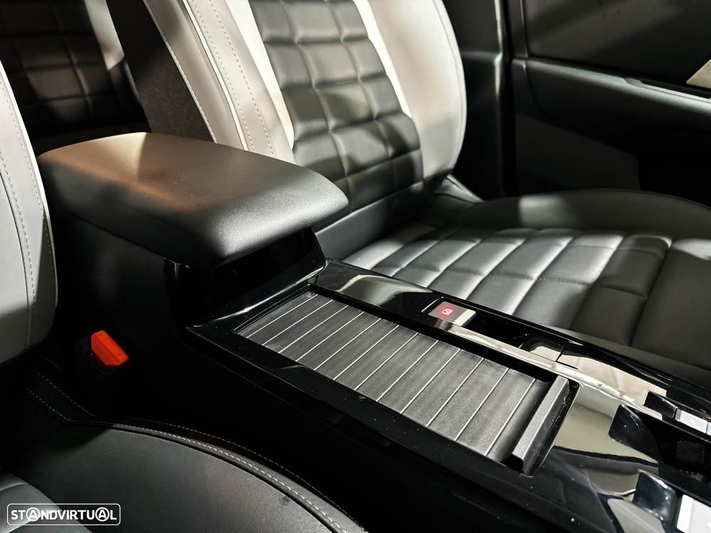 Citroën C4 PureTech 130 Stop&Start EAT8 PLUS - 25