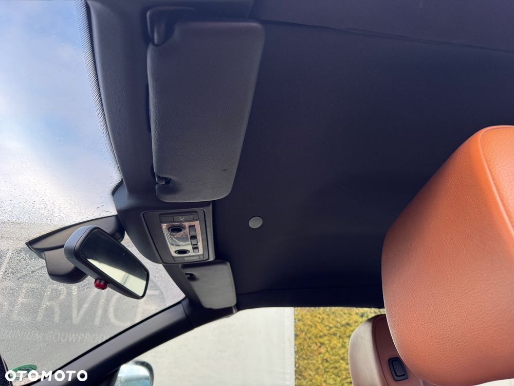 BMW Seria 3 320i M Sport Edition - 4