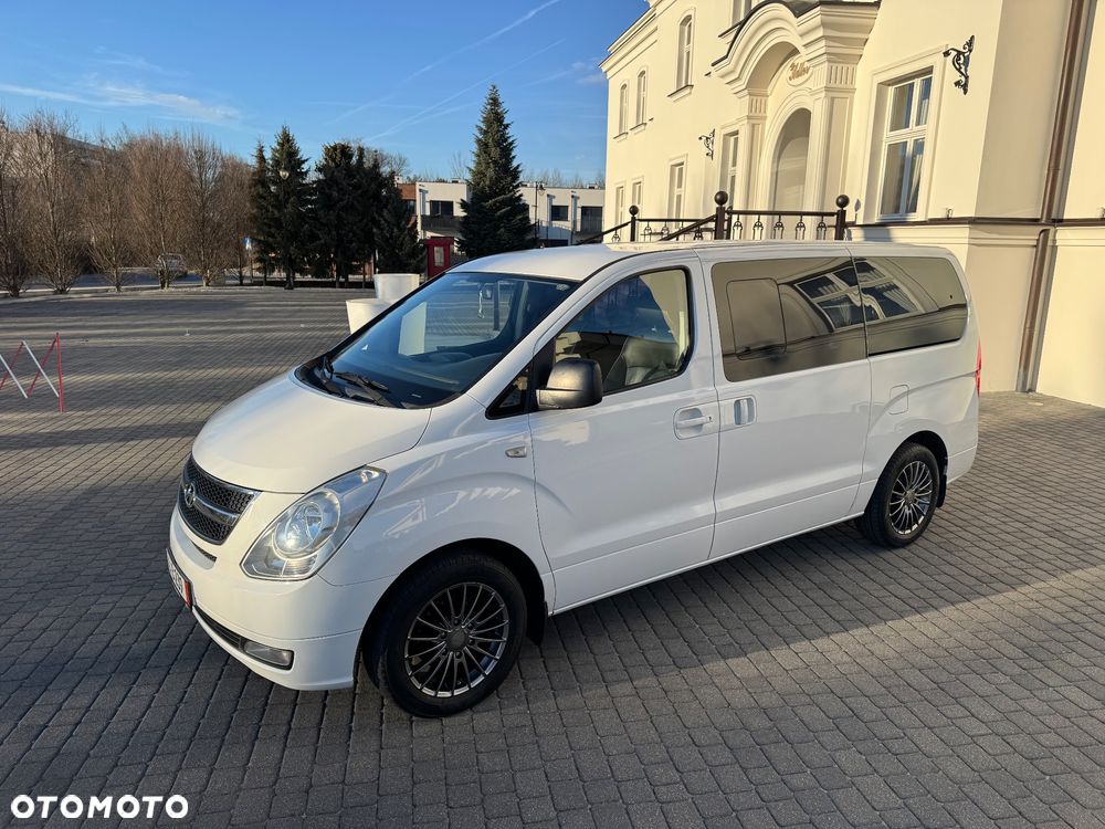 Hyundai H-1 Cargo teilverglast Autm HK - 14
