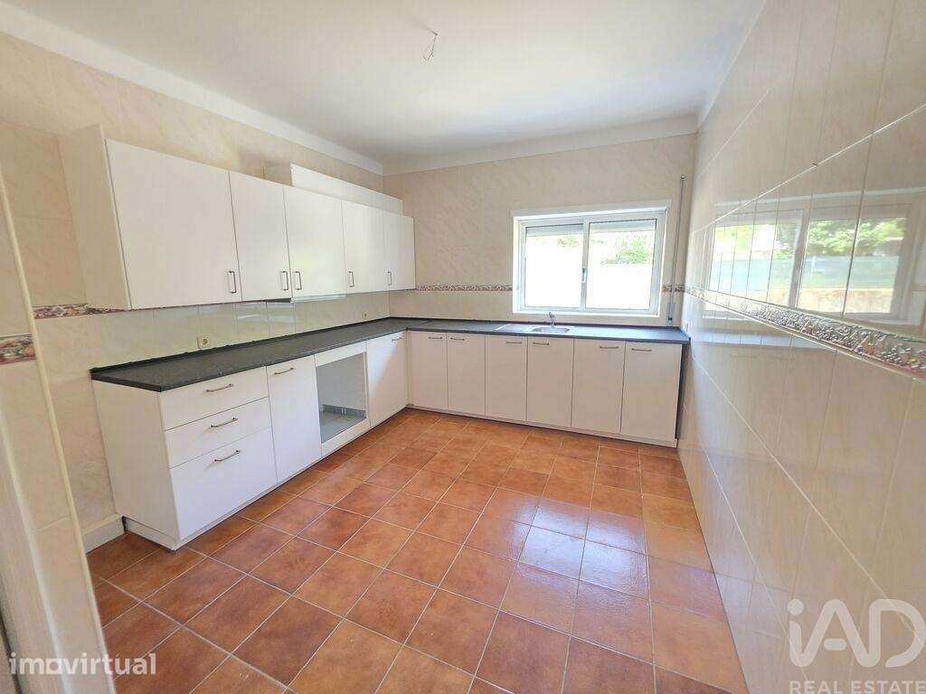 Apartamento T2 em Gondarém de 112,65 m2 - Grande imagem: 2/16