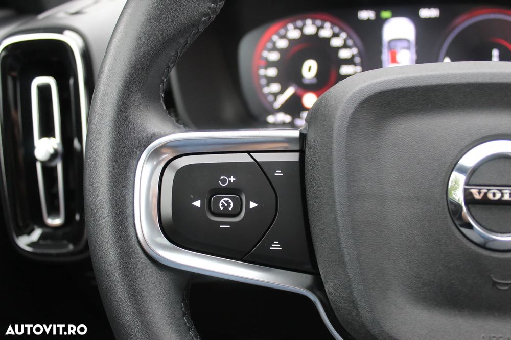 Volvo XC 40 - 12