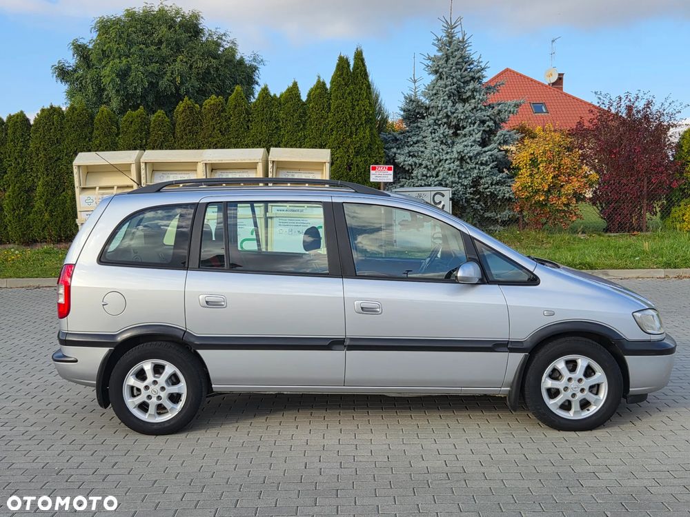 Opel Zafira 2002 photo 3