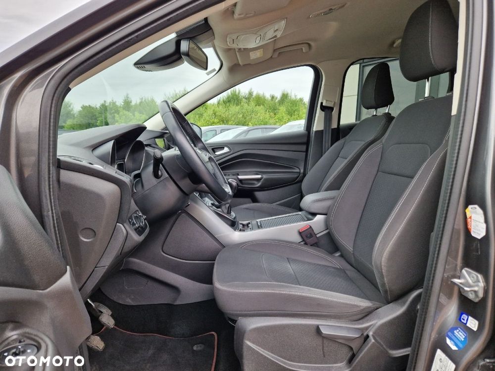 Ford Kuga - 5