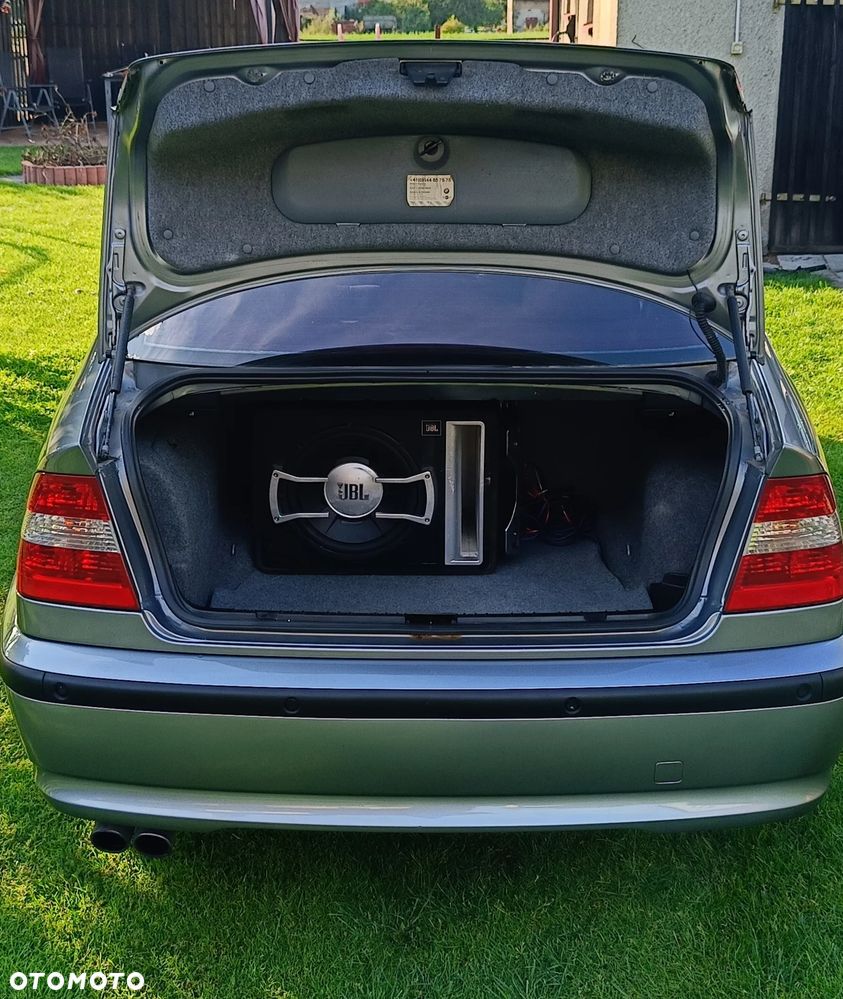 BMW Seria 3 330ix - 9