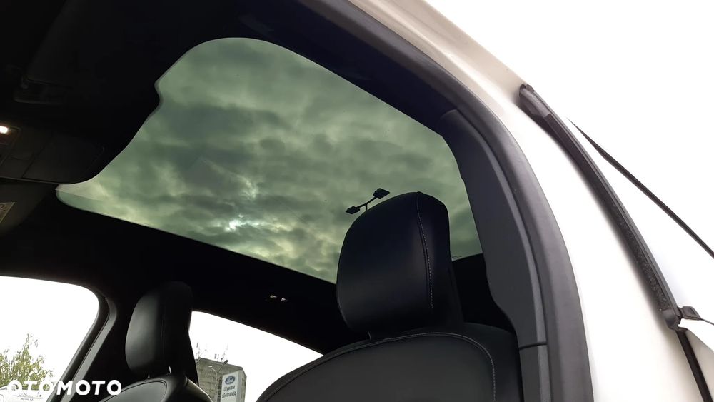 Ford Mustang Mach-E 98kWh AWD GT - 38