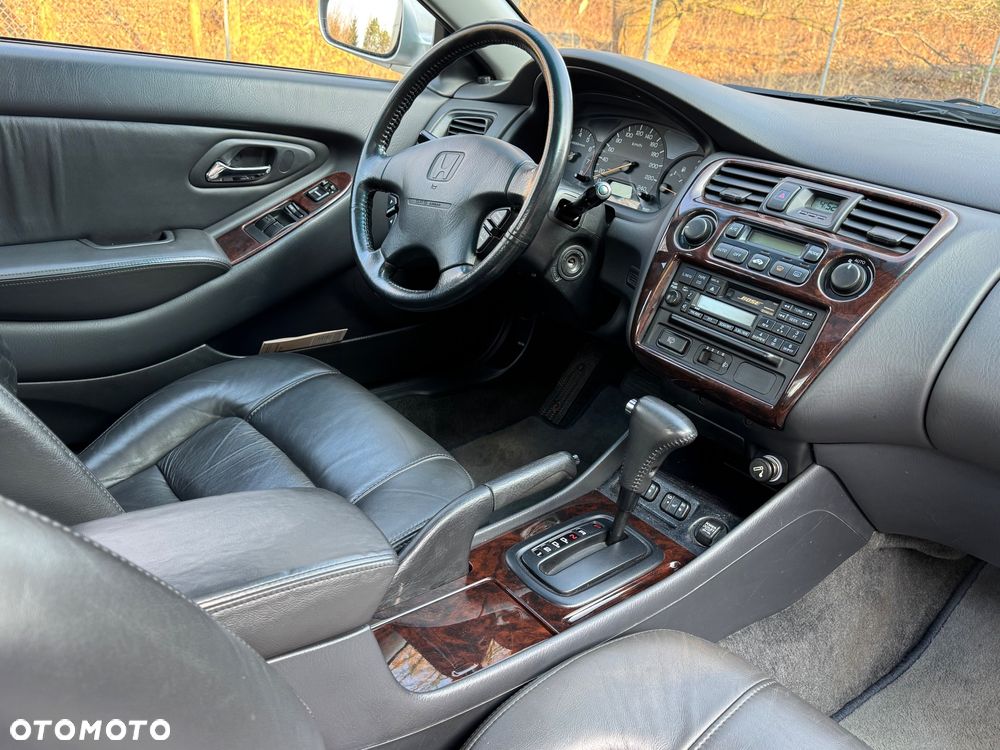 Honda Accord - 12