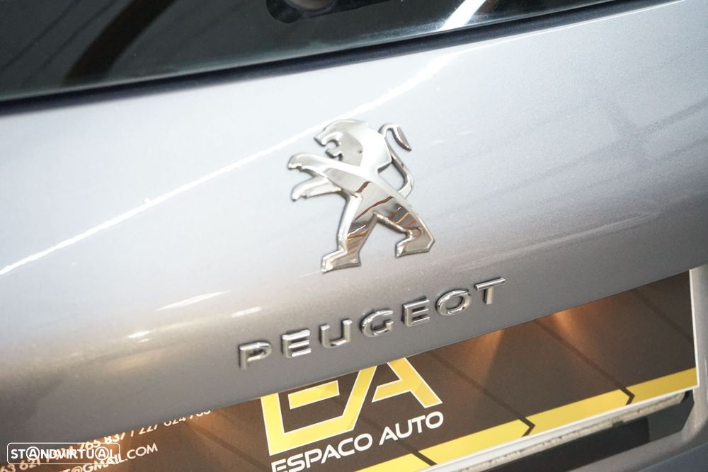 Peugeot 308 1.6 e-HDi Allure - 12