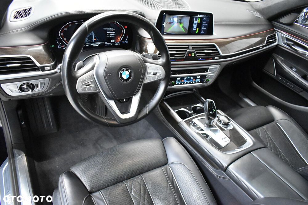 BMW Seria 7 740d xDrive - 5