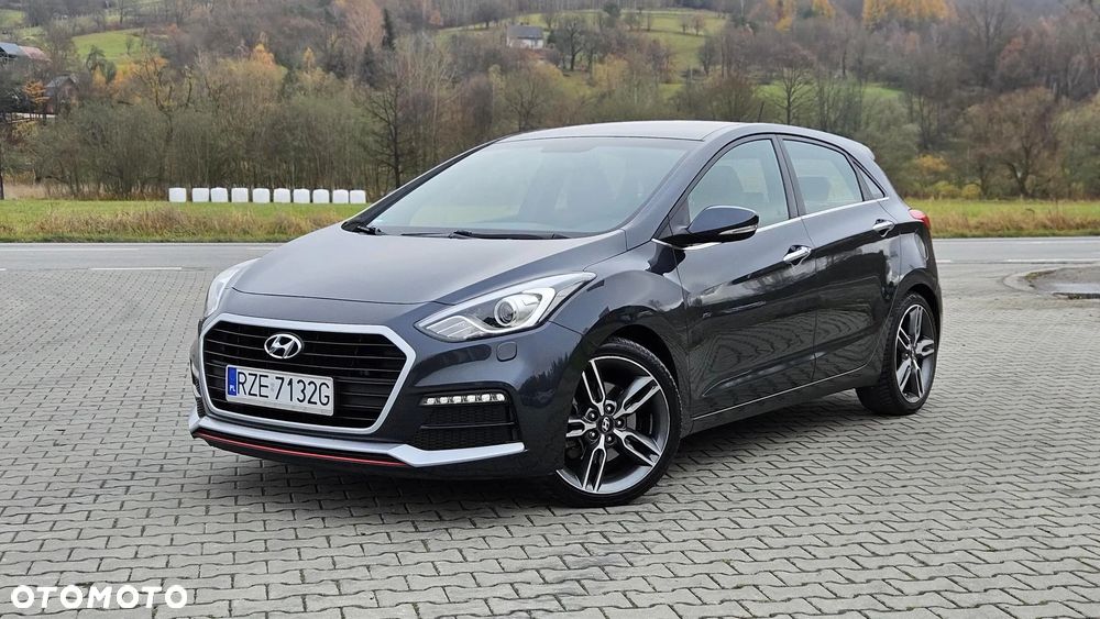 Hyundai i30 1.6 T GDI Turbo - 1