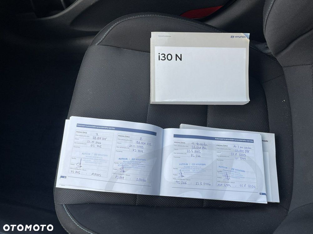 Hyundai i30 N 2.0 T-GDI - 15
