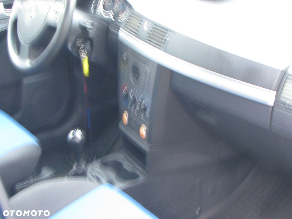 Opel Meriva 1.6 16V Cosmo - 11