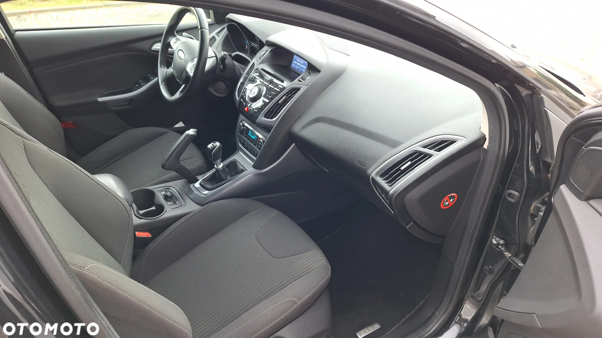 Ford Focus Turnier 1.6 TDCi DPF Titanium - 8