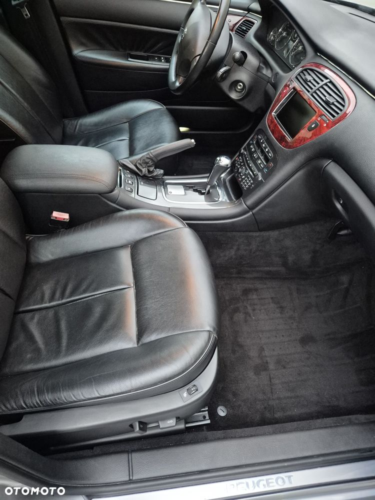Peugeot 607 - 8