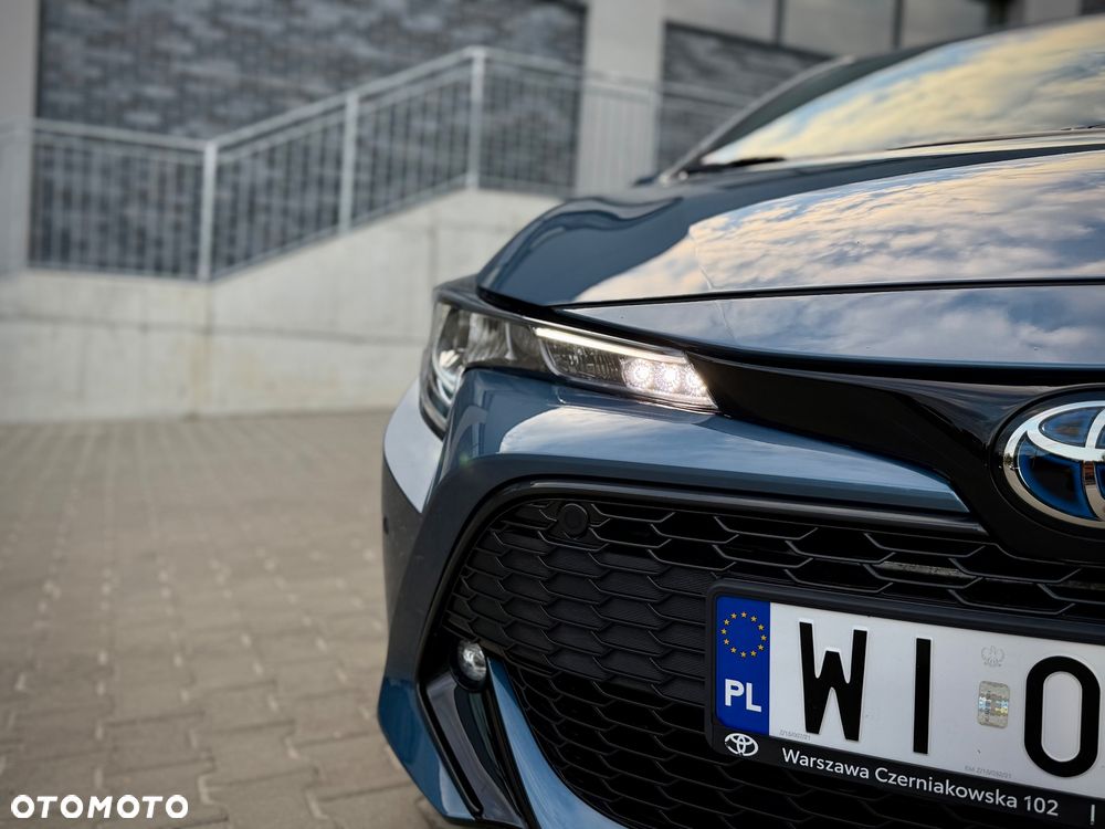 Toyota Corolla 1.8 Hybrid Comfort - 33
