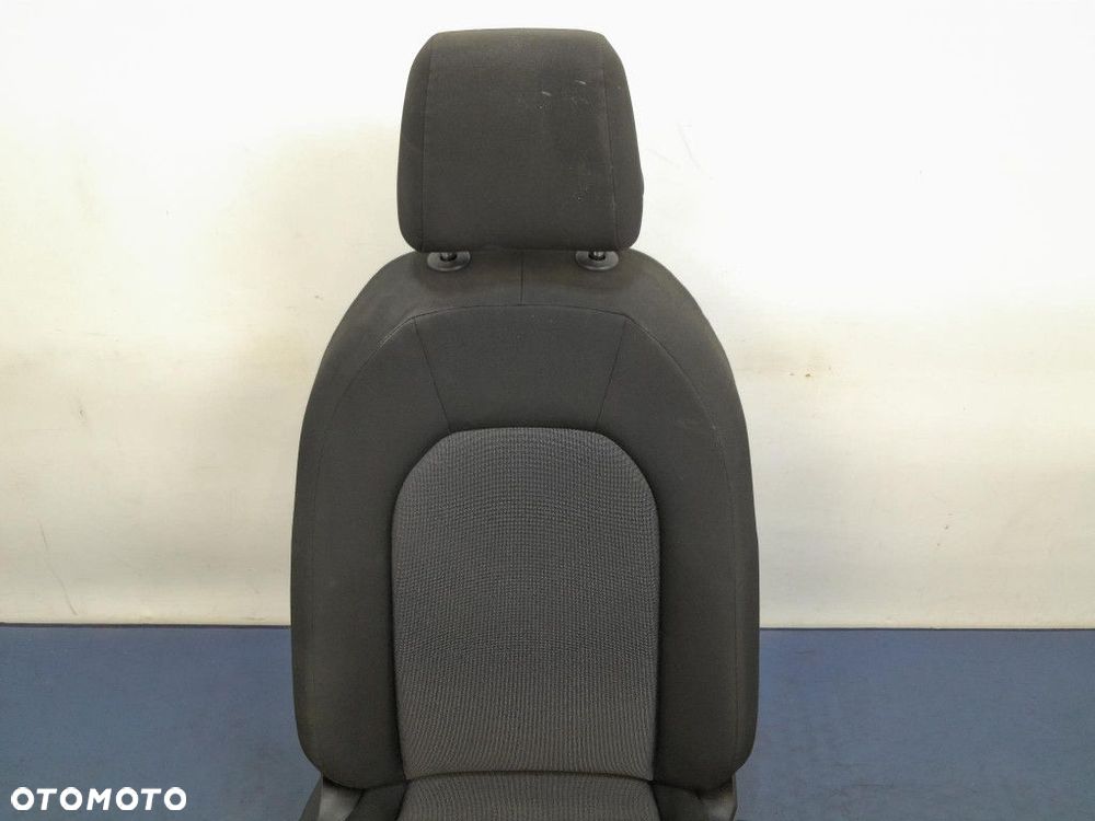 SEAT IBIZA V 5D  FOTEL PASAŻERA WELUR - 3