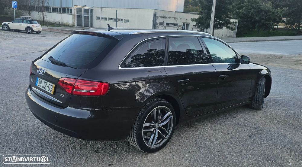 Audi A4 Avant 2.0 TDI - 4