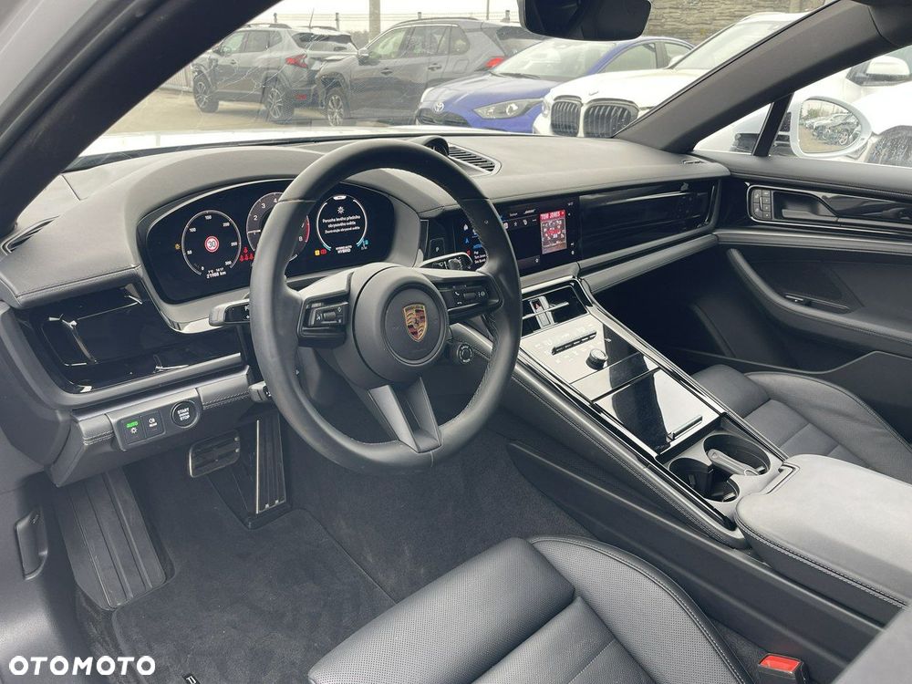 Porsche Panamera 4 E-Hybrid Executive - 11