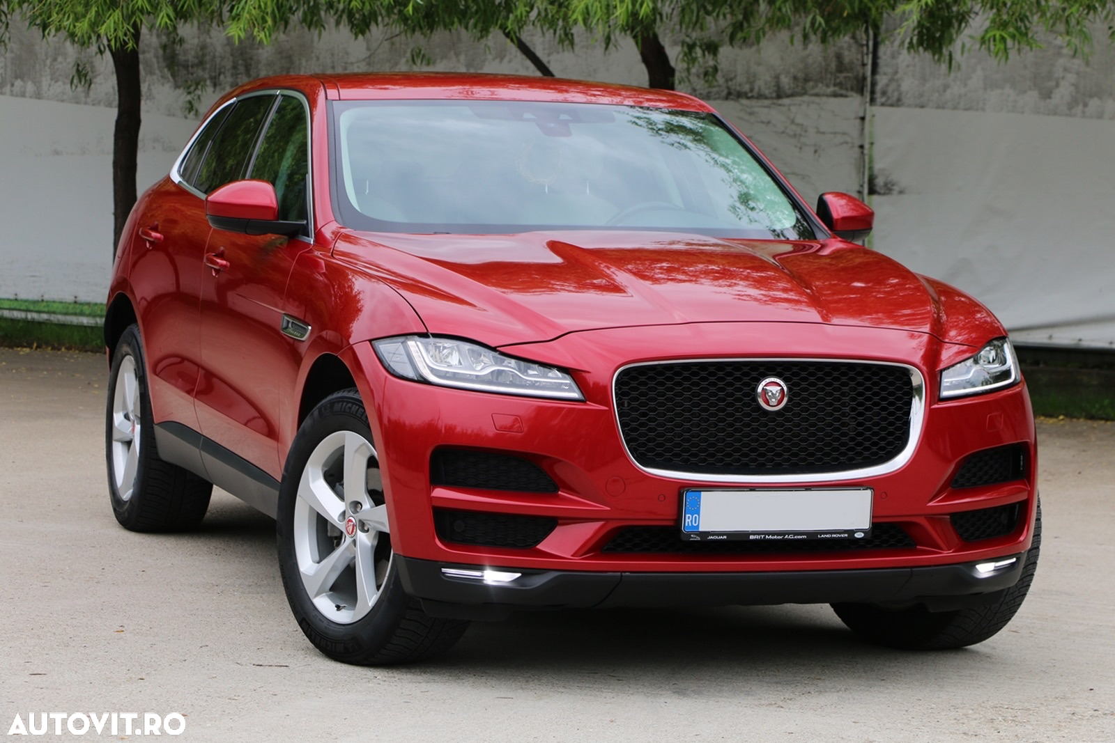 Jaguar F-Pace 20d AWD Pure - 23