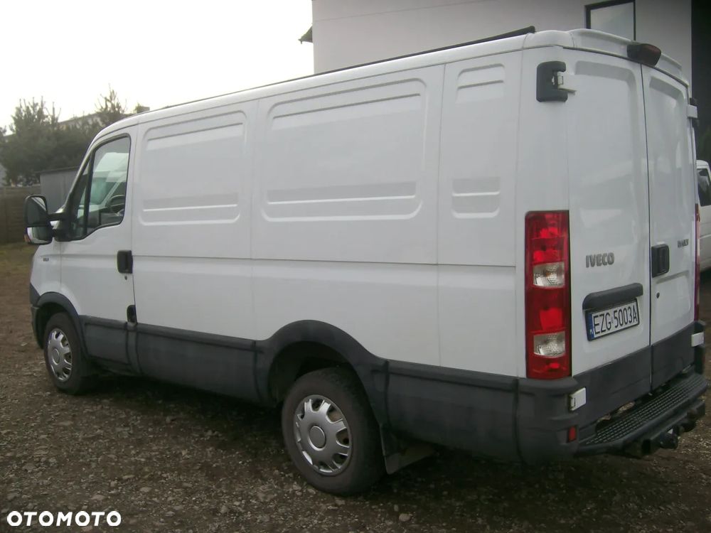 Iveco DAILY, L2 - H1, Długi - Niski - 4