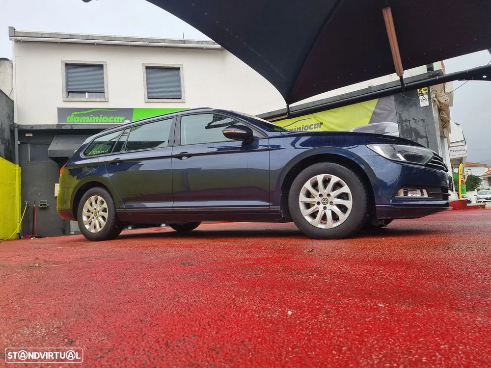 VW Passat Variant 1.6 TDI BlueMotion - 15