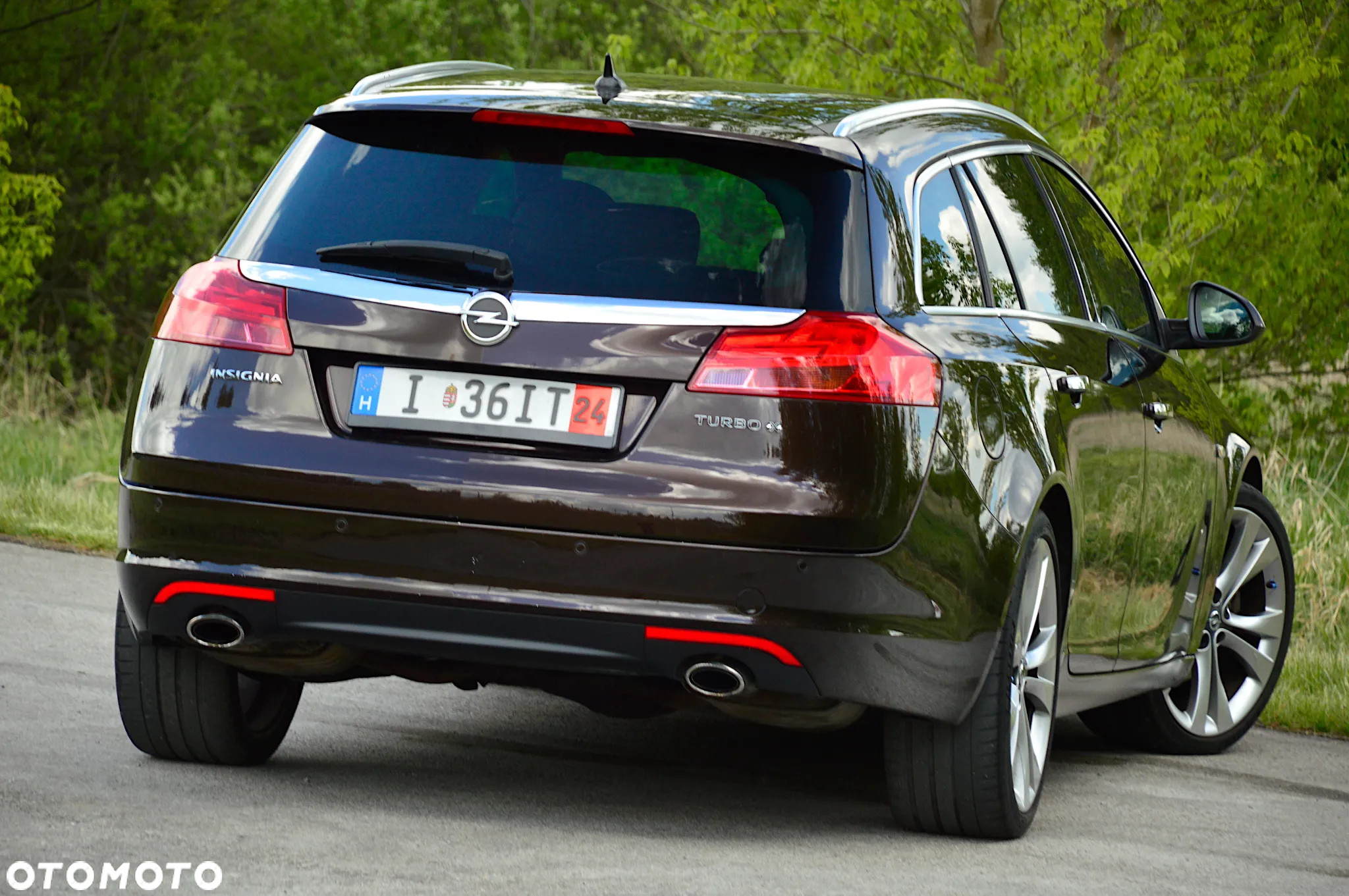 Opel Insignia 2.0 Turbo Sports Tourer Automatik Design Edition - 5