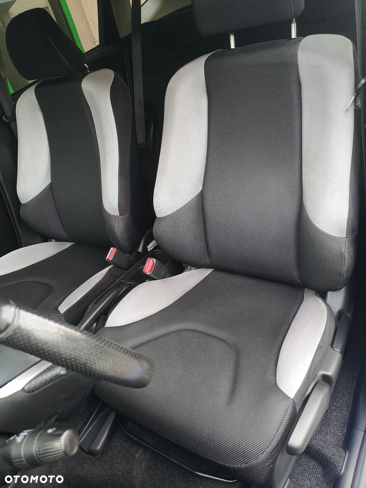 Honda Jazz 1.4 SI - 21