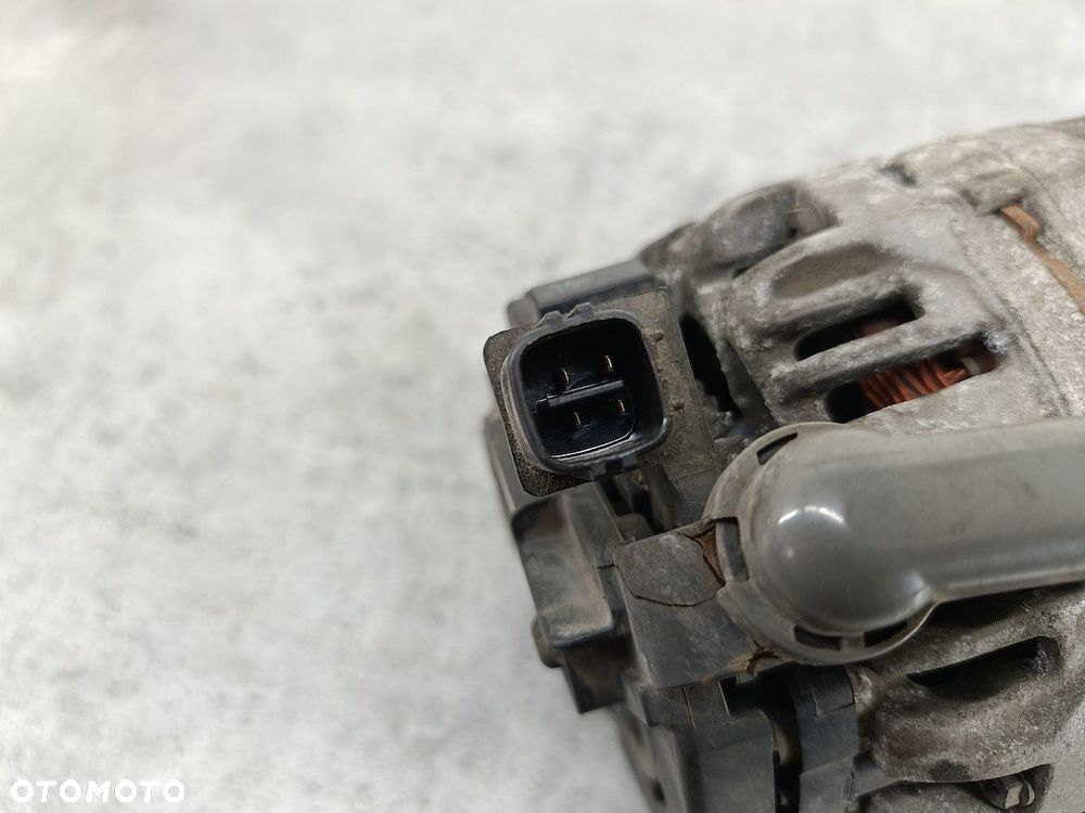ALTERNATOR TOYOTA COROLLA IX E12 27060-0D030-B  0124315024 BOSCH 1.4 16V - 8