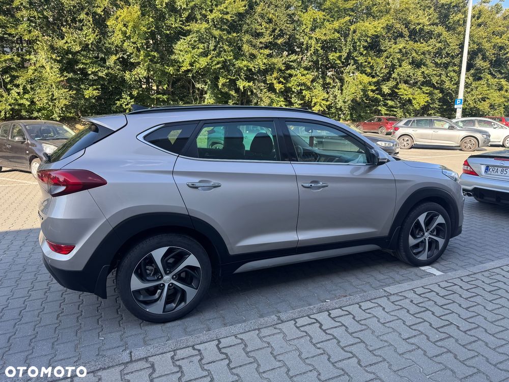 Hyundai Tucson 1.7 CRDI BlueDrive Style 2WD DCT - 4