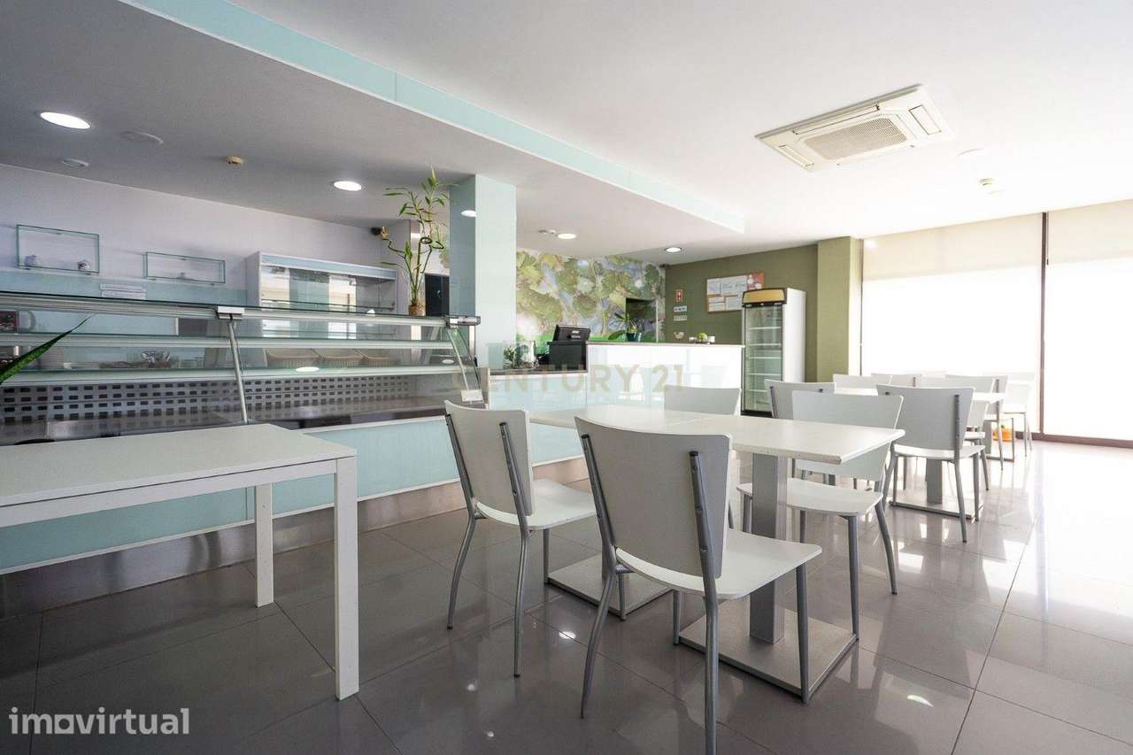 Espaço Comercial no Centro da Lousã — Excelente Oportunidade de Invest - Grande imagem: 4/47