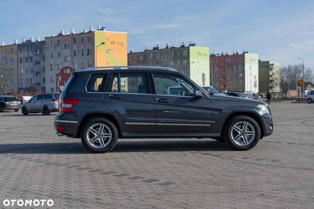 Mercedes-Benz GLK - 10