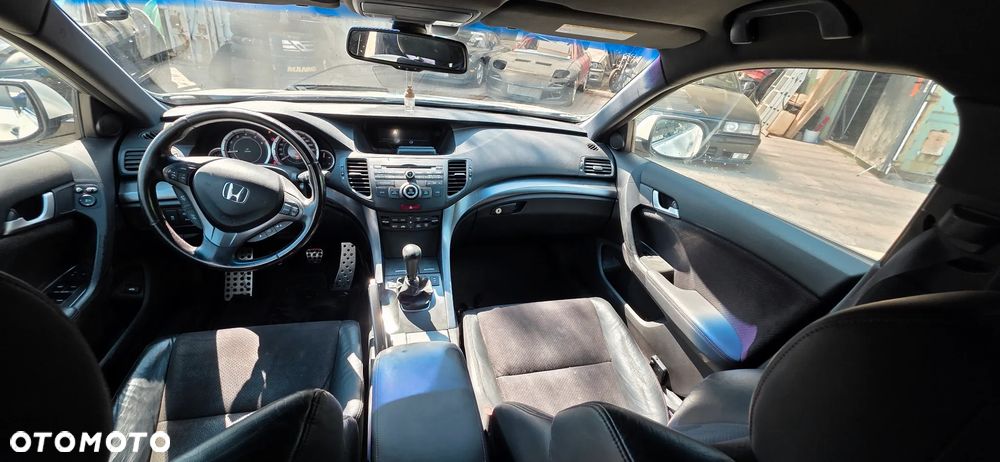 Honda Accord 2.2i-DTEC 180 Type S - 9
