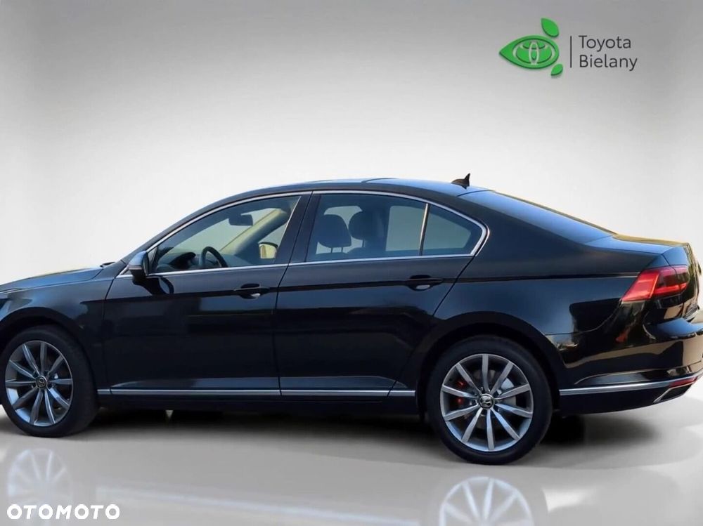 Volkswagen Passat 2.0 TDI Elegance DSG - 31