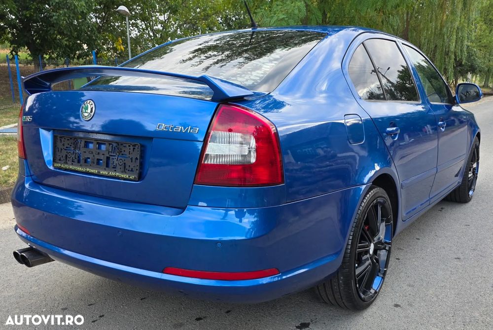 Skoda Octavia 2.0 FSI Turbo RS - 5