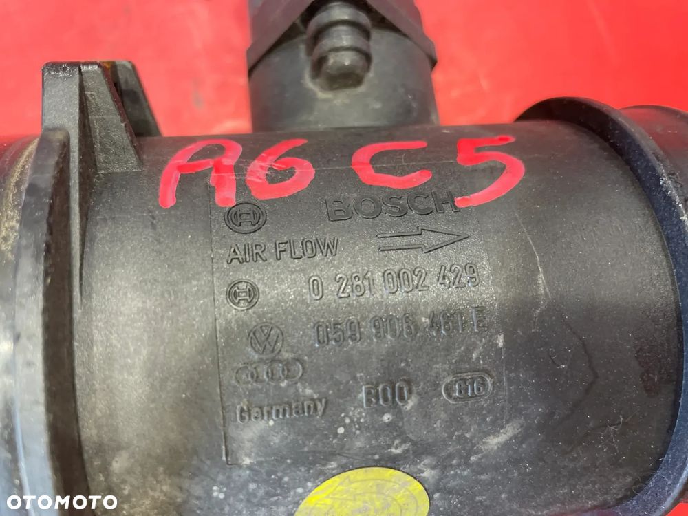 AUDI A6 C5  PRZEPŁYWOMIERZ 059906461B - 2