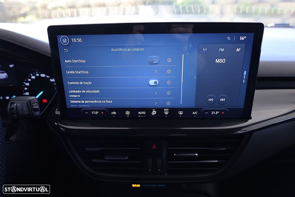 Ford Focus SW 1.0 EcoBoost MHEV ST-Line X - 32