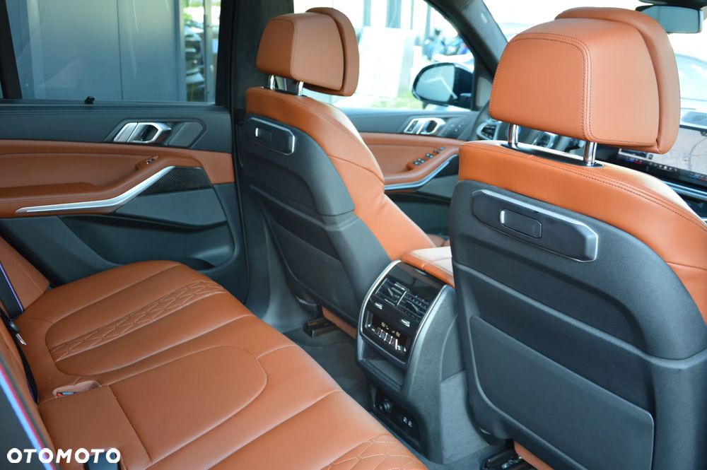 BMW X5 xDrive50e - 17