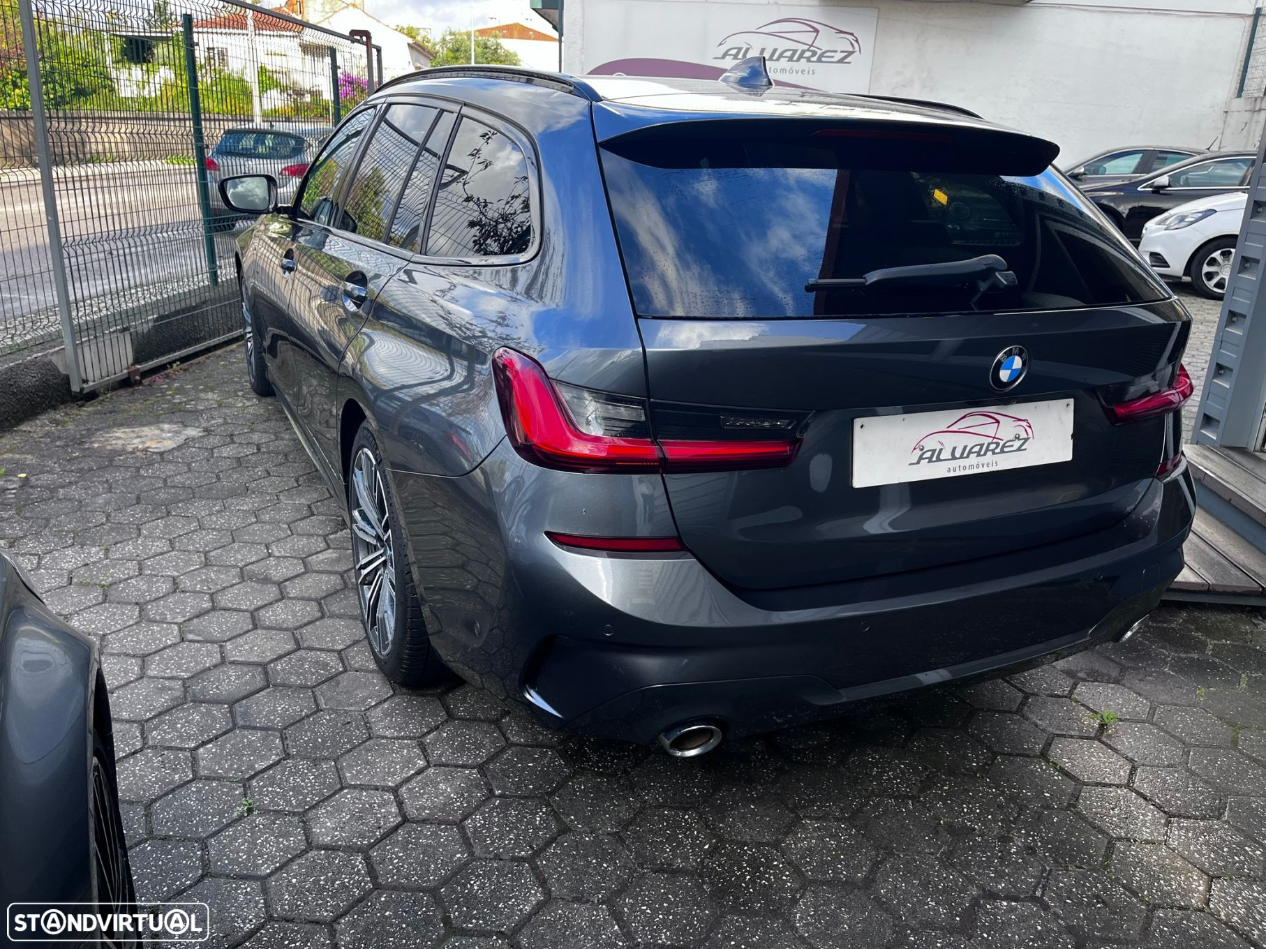 BMW 320 d Touring Pack M Auto - 23
