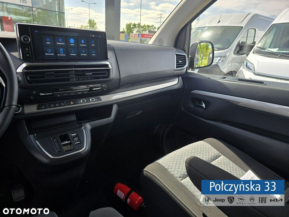 Peugeot Traveller - 33